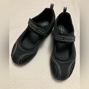 Skechers Black Mary Jane Shape Up Walking Shoes Rocker Sole Women’s size 9.5